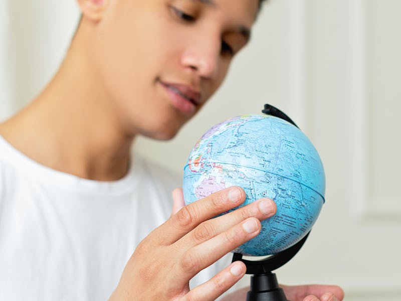 pexels-photo-8542356-2